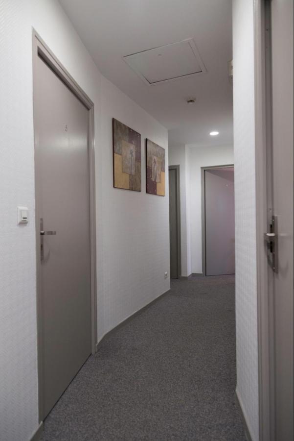 Muizon Les Quatre Vents酒店 外观 照片